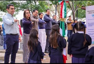 CHEPE GUERRERO ENTREGA OBRA DE BARDA PERIMETRAL EN PREESCOLAR COMUNITARIO YOLITZIN, EN VISTA HERMOSA