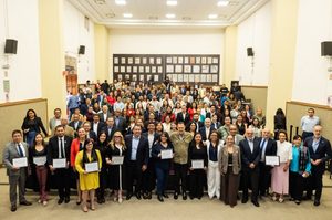 RECONOCE GOBERNADOR A LAS Y LOS PROFESIONISTAS SANJUANENSES POR SU APORTACIÓN EN LA VIDA POLÍTICA DE SUS REGIONES