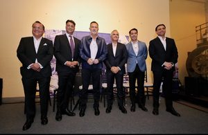 FELIFER MACÍAS DA LA BIENVENIDA A PLUSCORP POR SU LLEGADA A QUERÉTARO