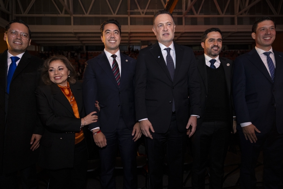 ENCABEZA GOBERNADOR LA CELEBRACIÓN POR EL 20 ANIVERSARIO DE LA UNIVERSIDAD ANÁHUAC QUERÉTARO 2 Screenshot 20261023 115516