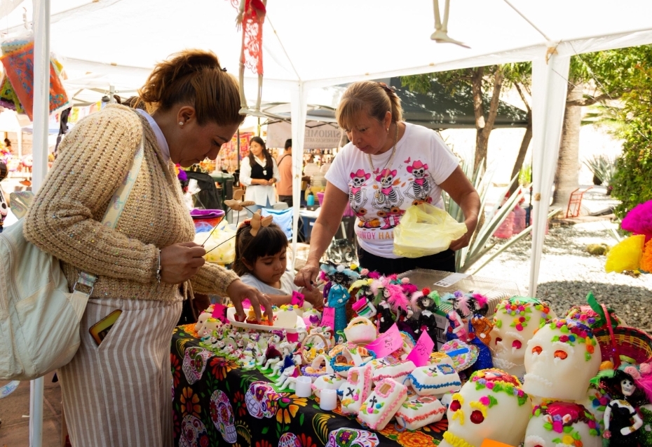 INAUGURA LÓPEZ BIRLAIN EL MERCADITO DE DÍA DE MUERTOS 3 Screenshot 20261024 112911