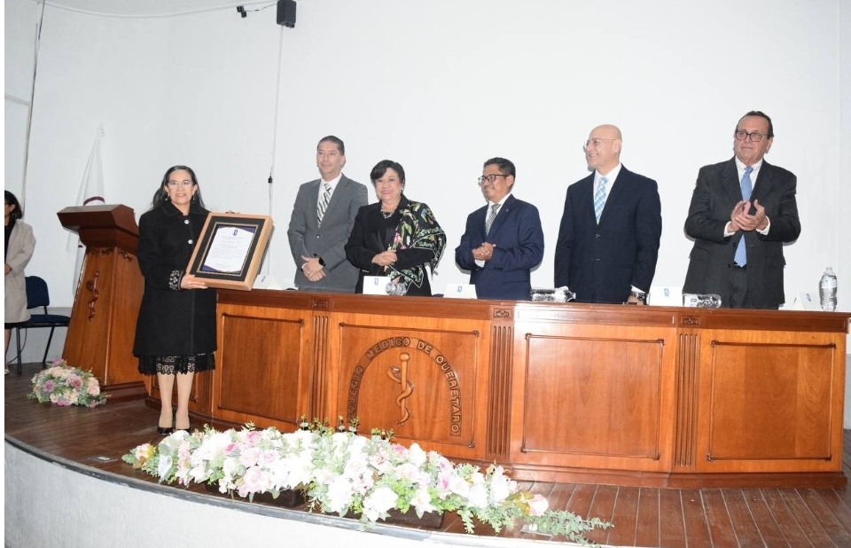 QUERÉTARO RECONOCE LA EXCELENCIA MÉDICA 3 Screenshot 20261026 101617