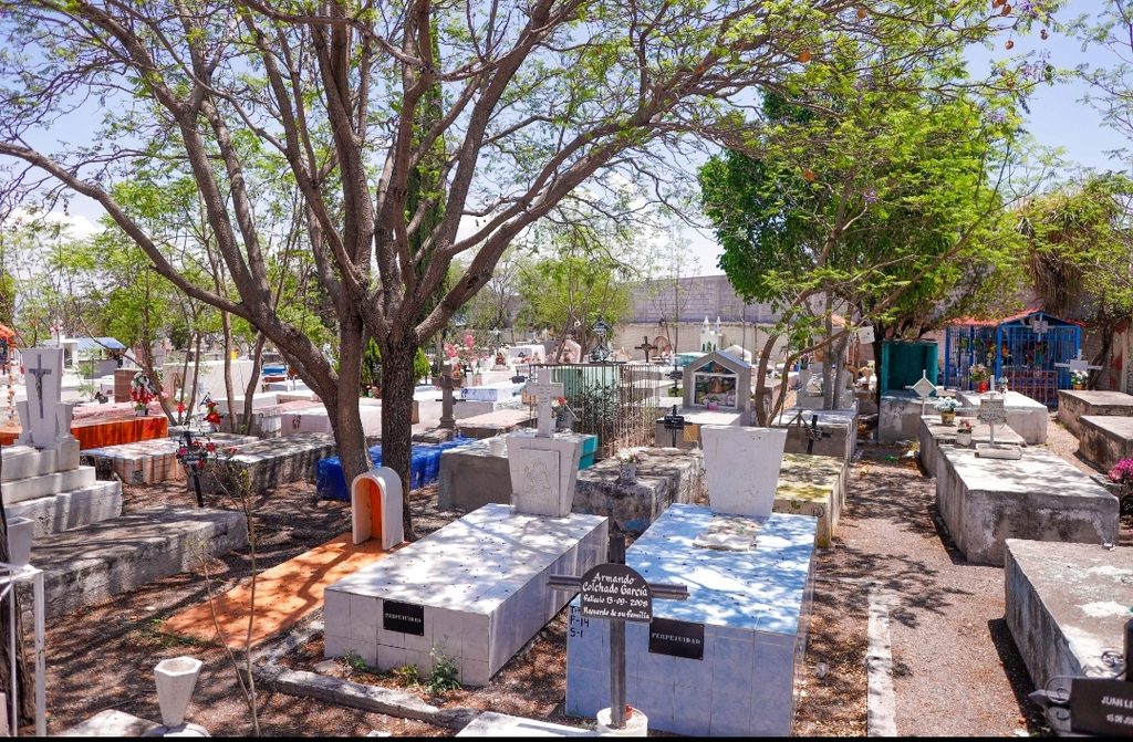 CORREGIDORA RECIBIRÁ A MÁS DE 40 MIL VISITANTES EN SUS PANTEONES POR DÍA DE MUERTOS 2 Screenshot 20261026 133354