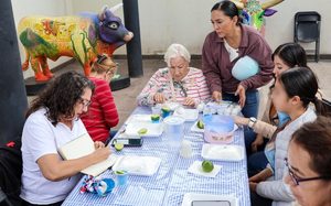 CORREGIDORA FOMENTA LAS TRADICIONES MEXICANAS CON TALLER DE  ALFEÑIQUES
