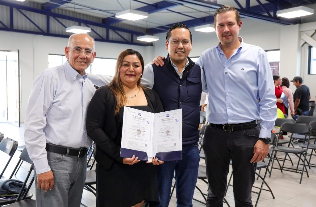 CHEPE GUERRERO IMPULSA EL AUTOEMPLEO Y ABRE OPORTUNIDADES PARA LAS FAMILIAS DE CORREGIDORA 3 Screenshot 20261030 105716