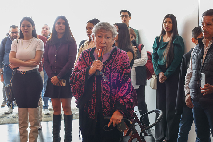 PRESIDENTA DE LA MESA DIRECTIVA, DIPUTADA ADRIANA MEZA, INAUGURÓ EL ALTAR DE MUERTOS DEL PODER LEGISLATIVO EN MEMORIA DE FERNANDO CERVANTES JAIMES 3 fae4d372 477b 4ff7 9355 d30f946bda5f